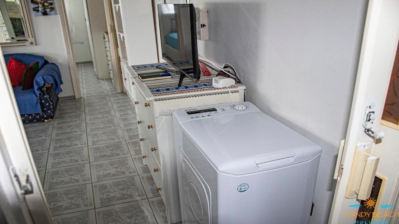 Apartment 45M2 In Aszproválta Kültér fotó